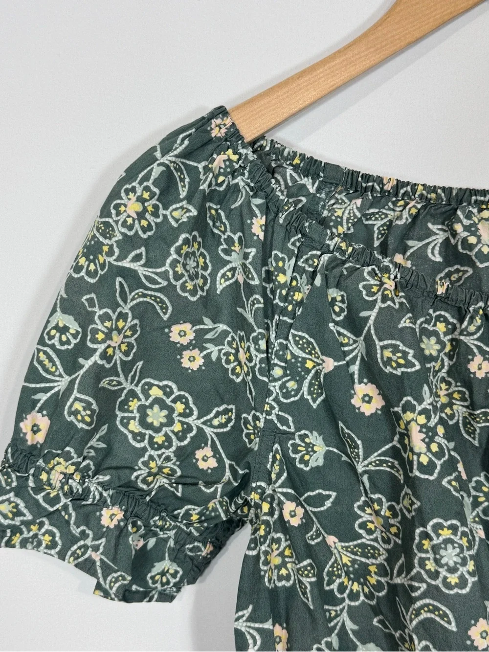 J. Crew cheerful outlaw